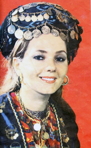Model in traditional Iranain costume