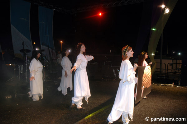 Cyrus Human Rights Dance - Golsanam Dance Company,  Mehregan (September 9, 2006) - by QH