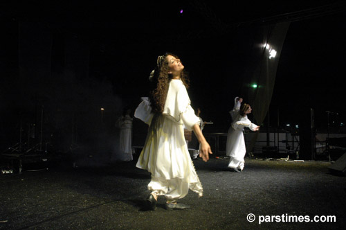 Cyrus Human Rights Dance, Mehregan (September 9, 2006) - by QH