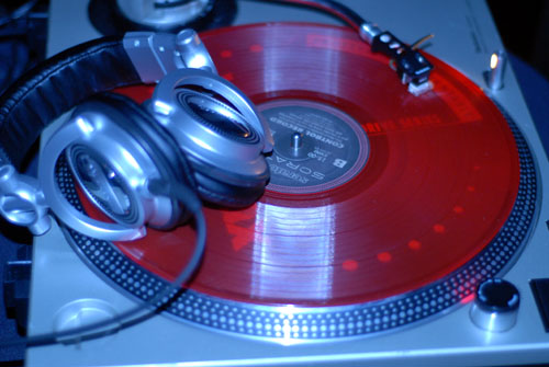 DJ Gramophone (October 6, 2007) - by QH