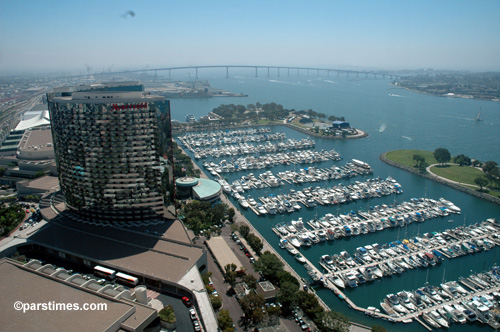 Room View, San Diego - September 4, 2005 - by QH