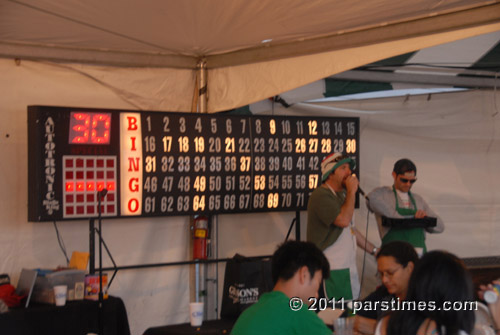 People playing bingo (September 25, 2011) - by QH
