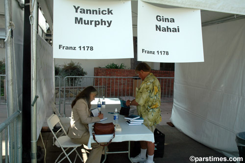 LA Times Bookfair - UCLA (April 30, 2006) - by QH