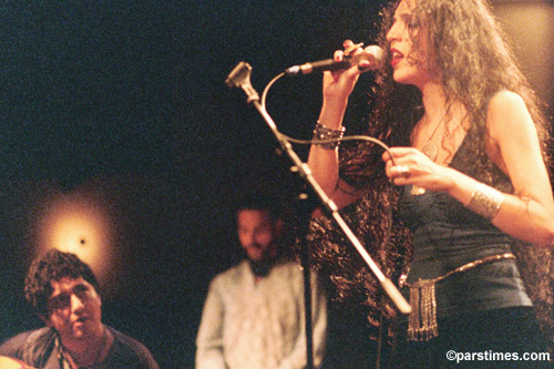 Dimitris Mahlis, Carmen Rizzo, Azam Ali, - NIYAZ Concert at the Knitting Factory in Hollywood, August 25, 2005 - by QH