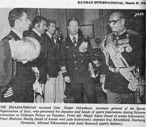 Shah meets with his generals and staff