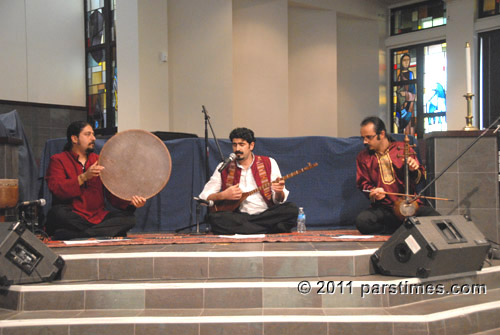 Pezhham Akhavass, Kourosh Moradi, Mehdi Bagheri  (October 2, 2011) - by QH