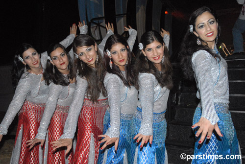 Beshkan Dancers: Elita, Haleh, Shireen, Samira, Roya, Sharareh (September 10, 2006) - by QH
