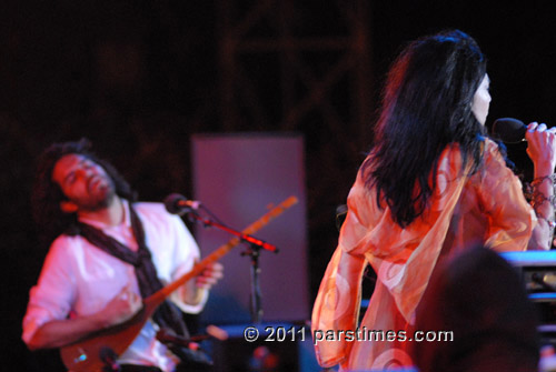Sohrab Pournazeri & Sussan Deyhim - LA (August 13, 2011) - by QH