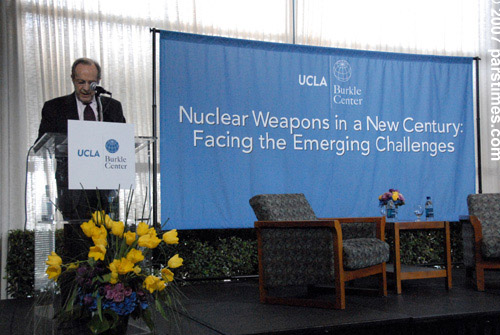 William Perry, Former Secretary of Defense - UCLA  (March 6, 2007) - by QH