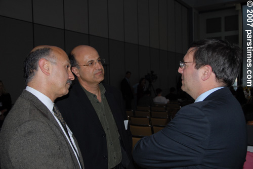 Dr. Najmedin Meshkati (USC), Dr. Nader Bagherzadeh (UCI)  & David Sanger, NY Times  (March 6, 2007) - by QH