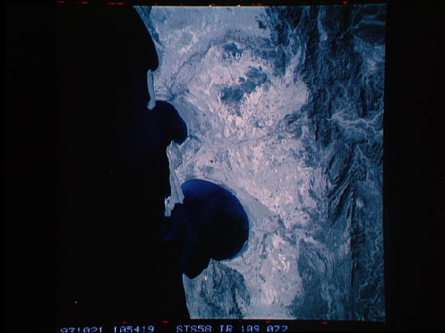 Chahbahar Bay - December 15, 1998 (NASA)