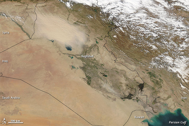 Dust Travels from Iraq to Iran