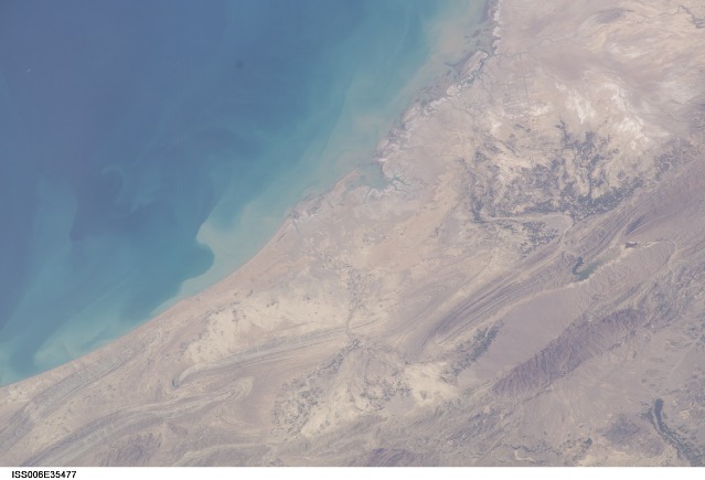 Hormuz Coast- NASA (March 3, 2003)