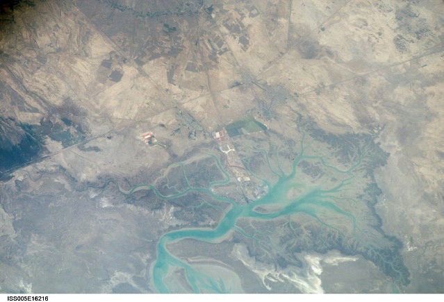 Bandar Imam Khomeini, Iran - October 3, 2002 (NASA)