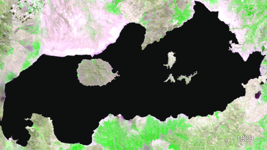 Once the sixth largest salt lake in the world, Lake Urmia covered nearly half a million hectares in 1989. - NASA