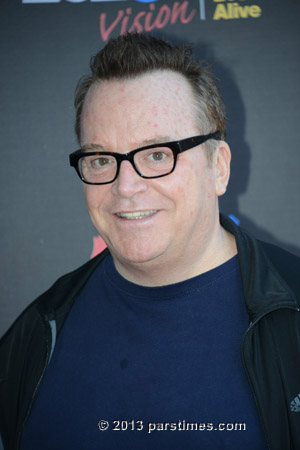 Tom Arnold - LA Sports Arena (May 19, 2013) - by QH