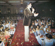 Vigen performs at the Miss Iran 1978 Competiton