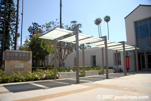 Bowers Museum (July 14, 2007) - by QH