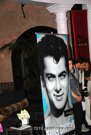 Tony Curtis Book Signing - LA (April 25, 2010) - by QH
