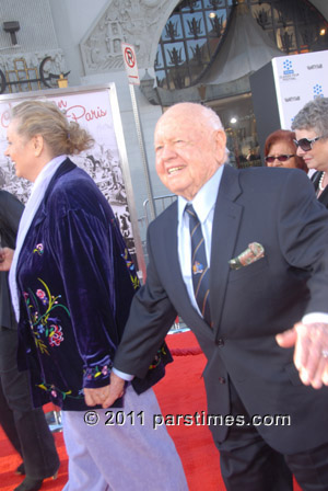 Micky Rooney - Hollywood (April 28, 2011) - by QH