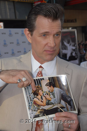 Chris Isaak - Hollywood (April 28, 2011) - by QH