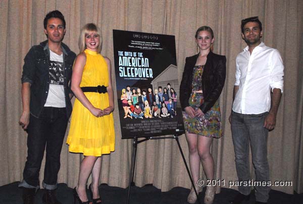 Host for the screening Thomas Dekker, Claire Sloma, Amanda Bauer, riter/director of 'The Myth of the American Sleepover' David Robert Mitchell - By QH