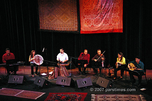 Siamak Shajarian Concert: Ashot Kartalyan (Piano), Negar Ghalchi (Daf), Nima Fakhrara (Santur), Siamak Shajarian (Vocals), Keyavash Nourai (Violin), Sepideh Sohrabi (Tombak), Dimitris Mahlis (Oud) - LA (March 18, 2007)- by QH