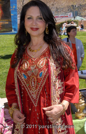 Persian Woman - by QH